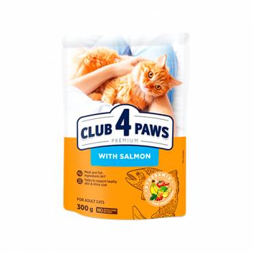 CLUB 4 PAWS PREMIUM. "LÕHEGA". TÄISSÖÖT LEMMIKLOOMATOIT TÄISKASVANUD KASSIDELE